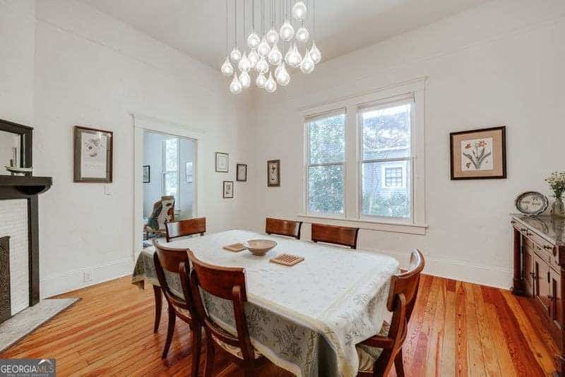 Listing photo 6