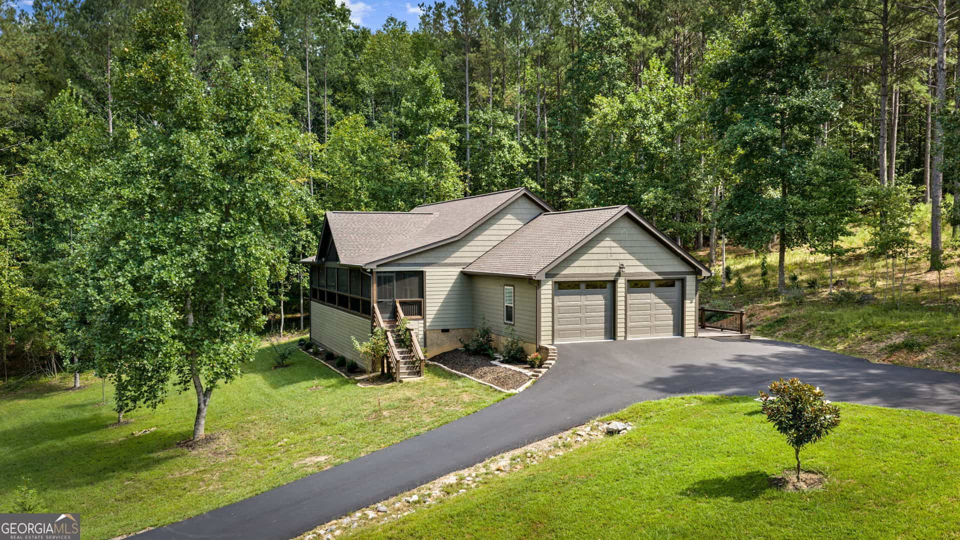 105 Loftis Mtn RD, Blairsville, GA 30512