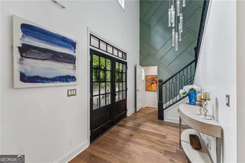 Listing photo 6