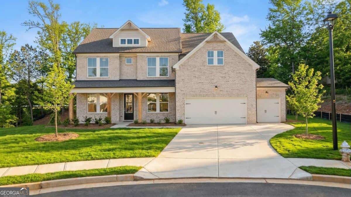 900 Melody Ridge LN, Buford, GA 30518