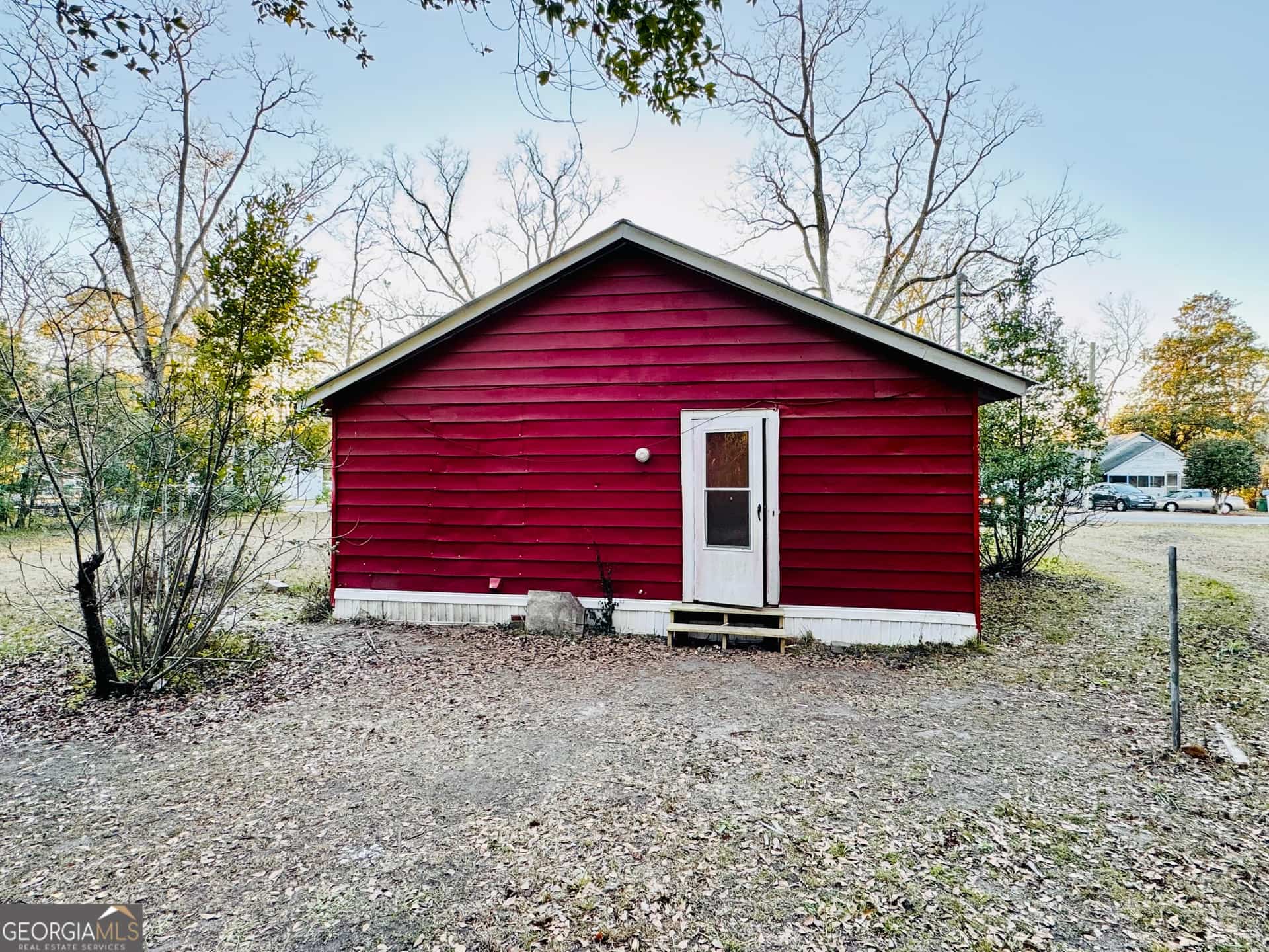 Listing photo 6