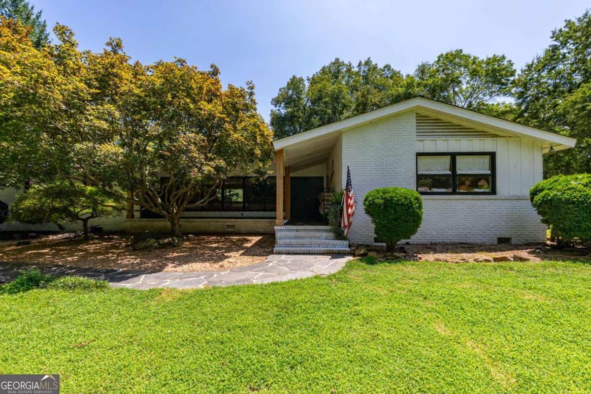 2425 Spratlin Mill RD, Hull, GA 30646