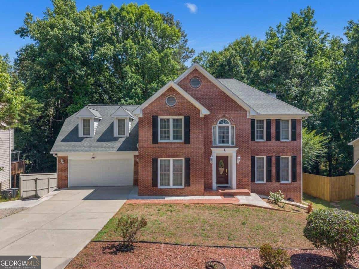 1505 Twin Bridge LN, Lawrenceville, GA 30043
