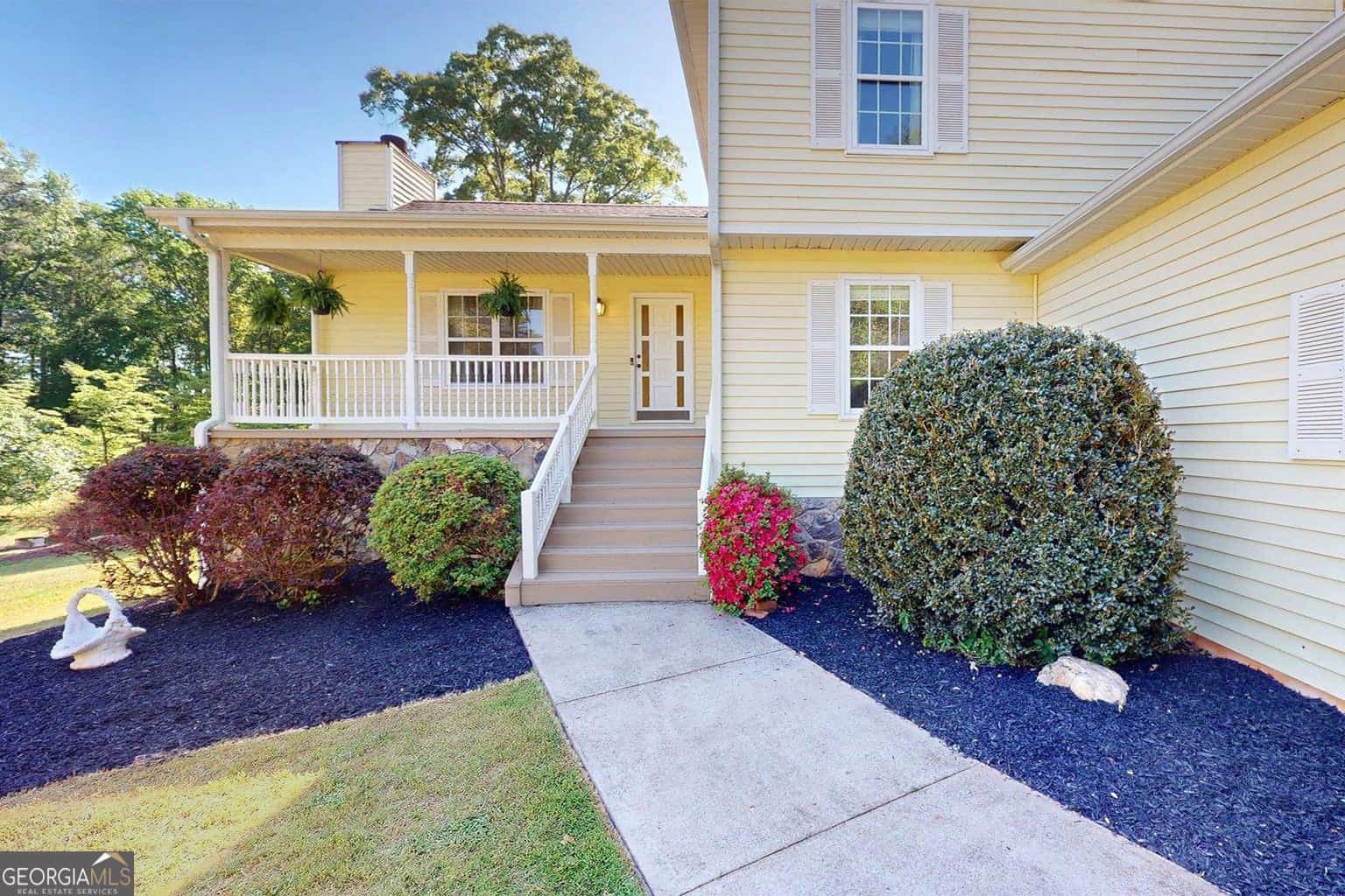 Listing photo 3