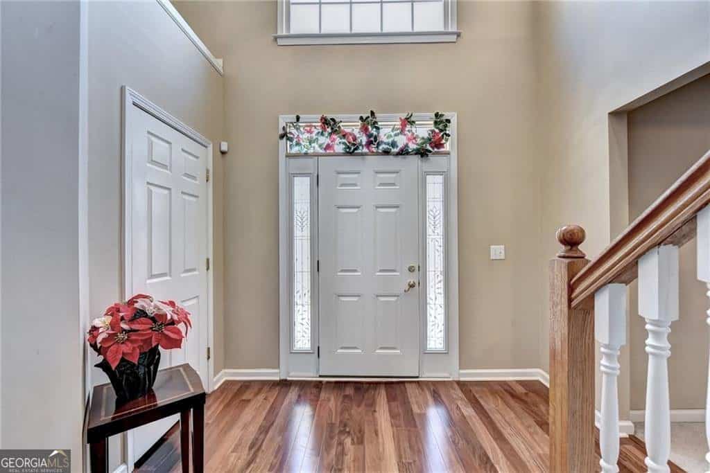 Listing photo 6