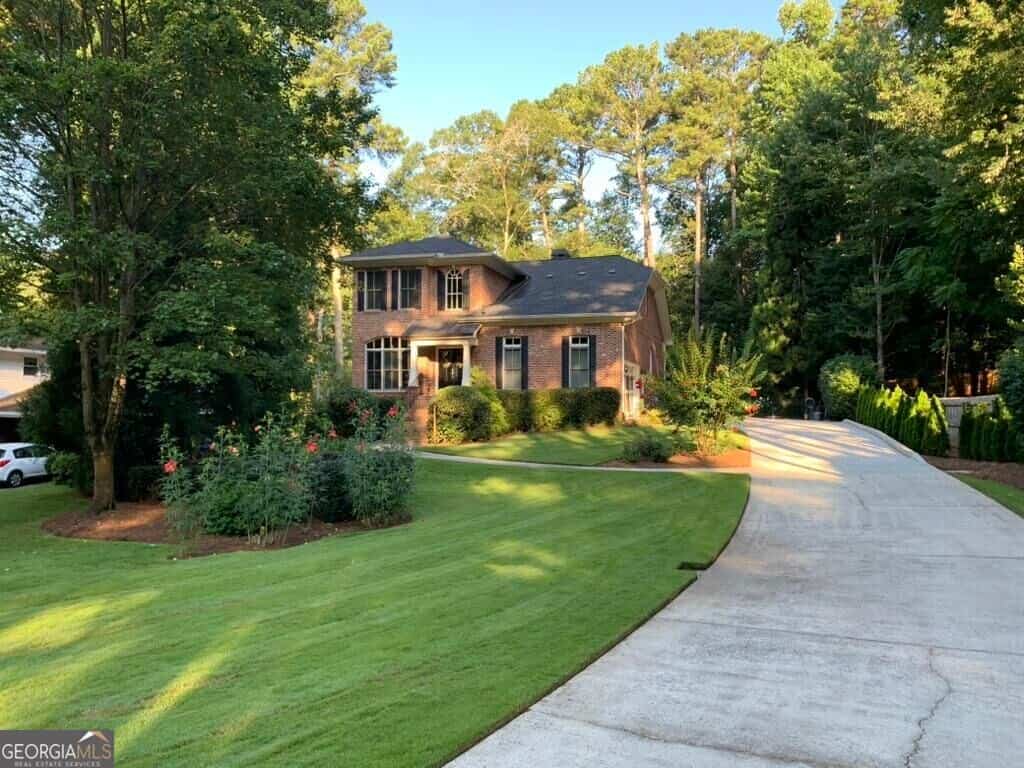 2230 Pinecliff DR NE, Atlanta, GA 30345