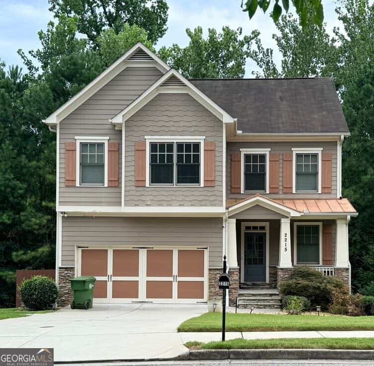 Listing photo 2