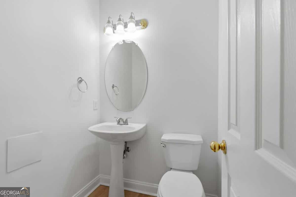 Listing photo 6