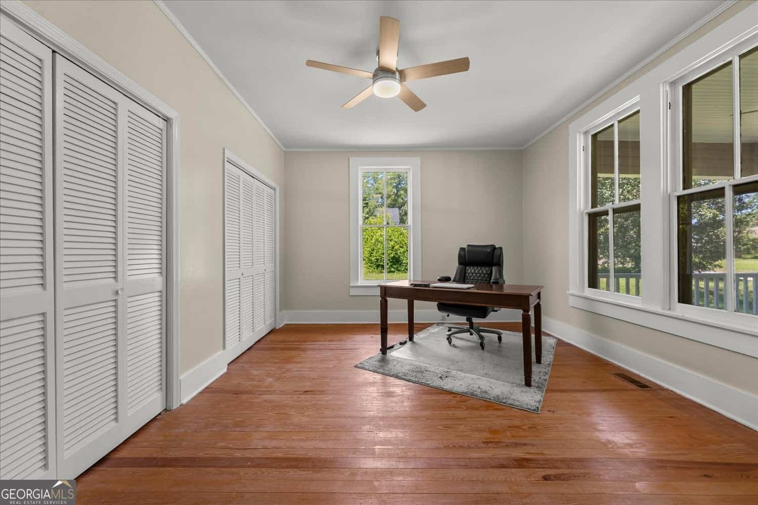 Listing photo 6