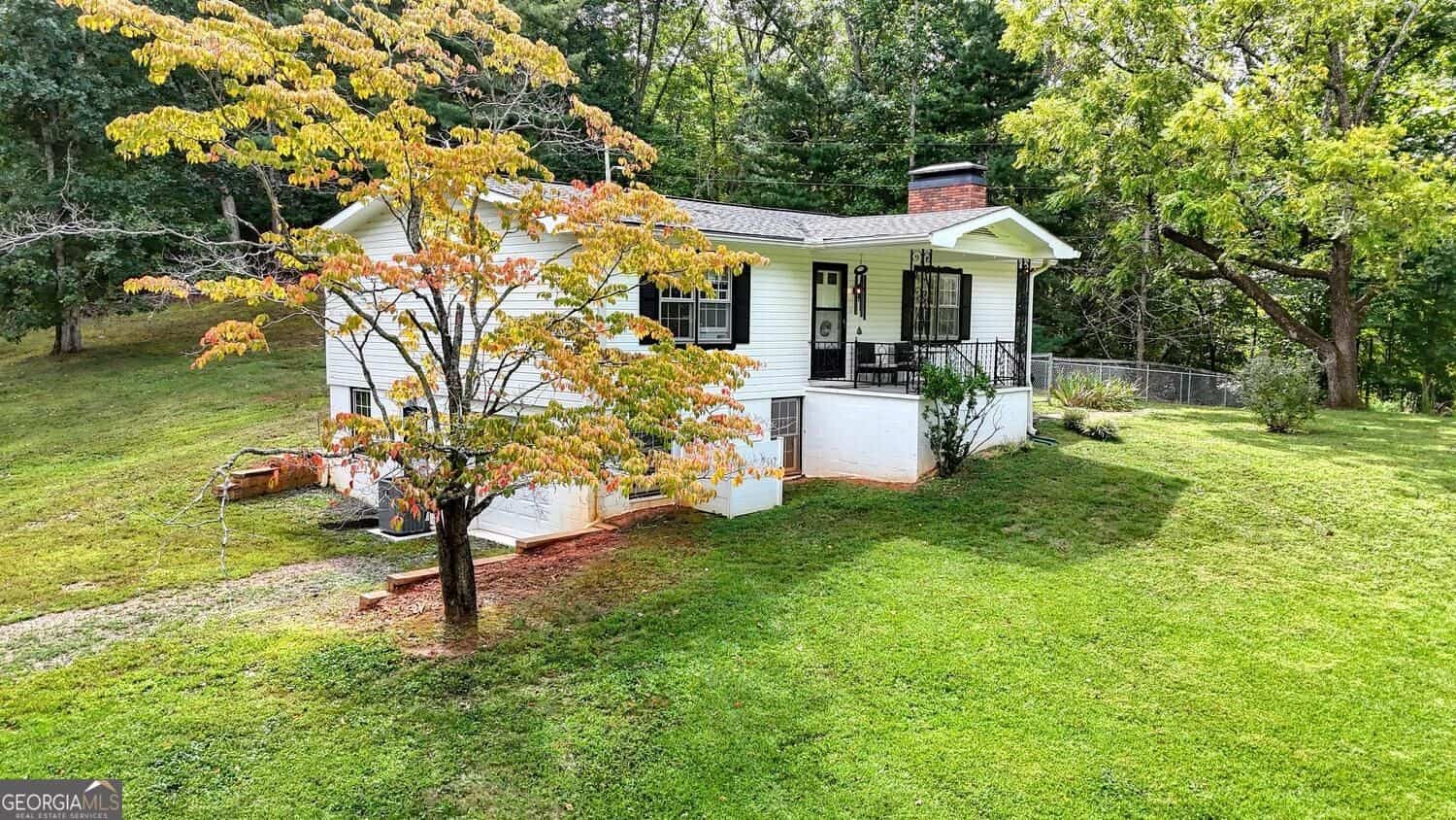 858 Old Forge ESTS 858 #858, Hiawassee, GA 30546