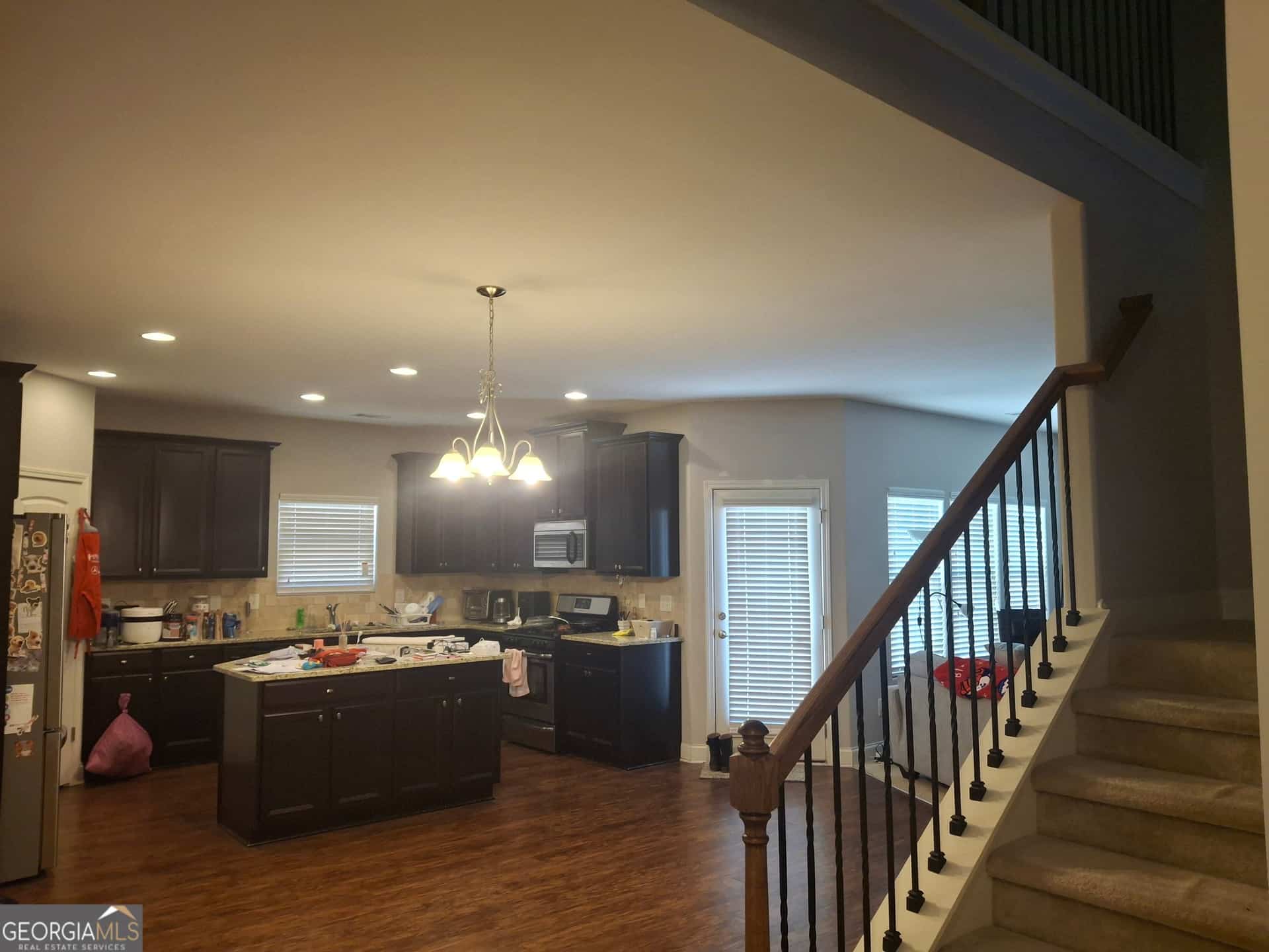 Listing photo 6