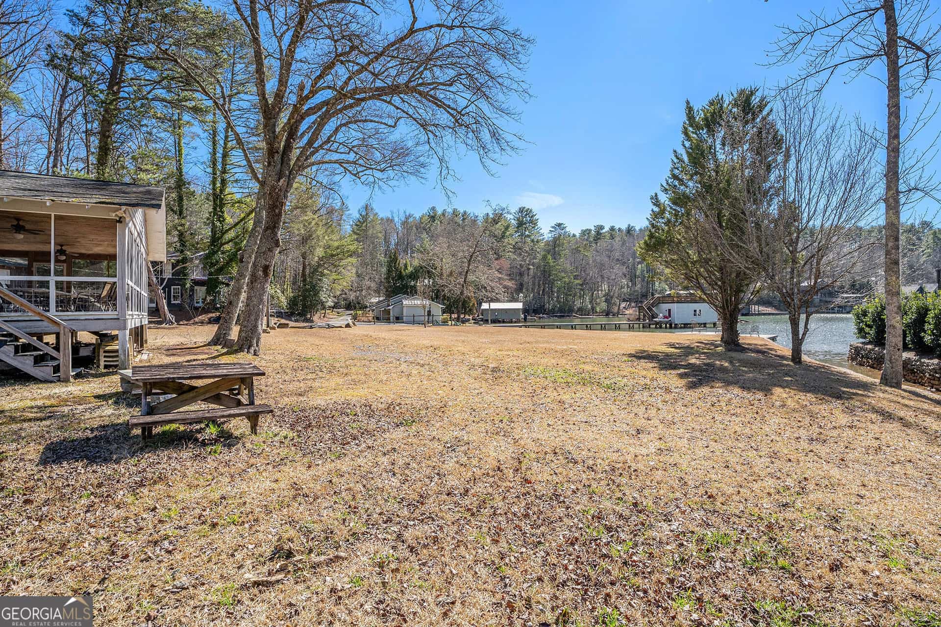 5622 Murray Cove RD, Tiger, GA 30576