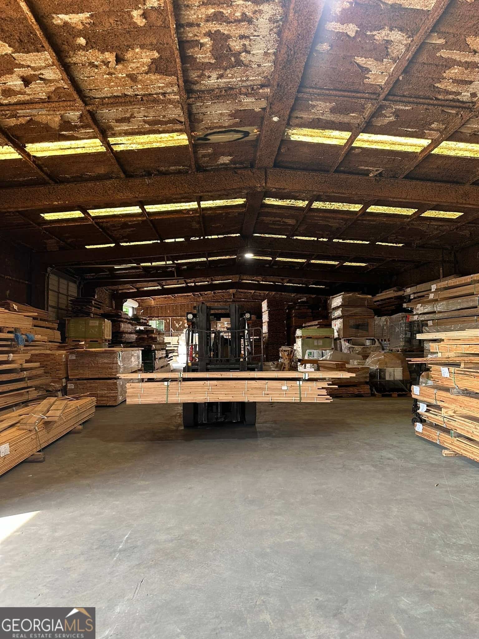 2015 Mills B Lane BLVD, Savannah, GA 31405