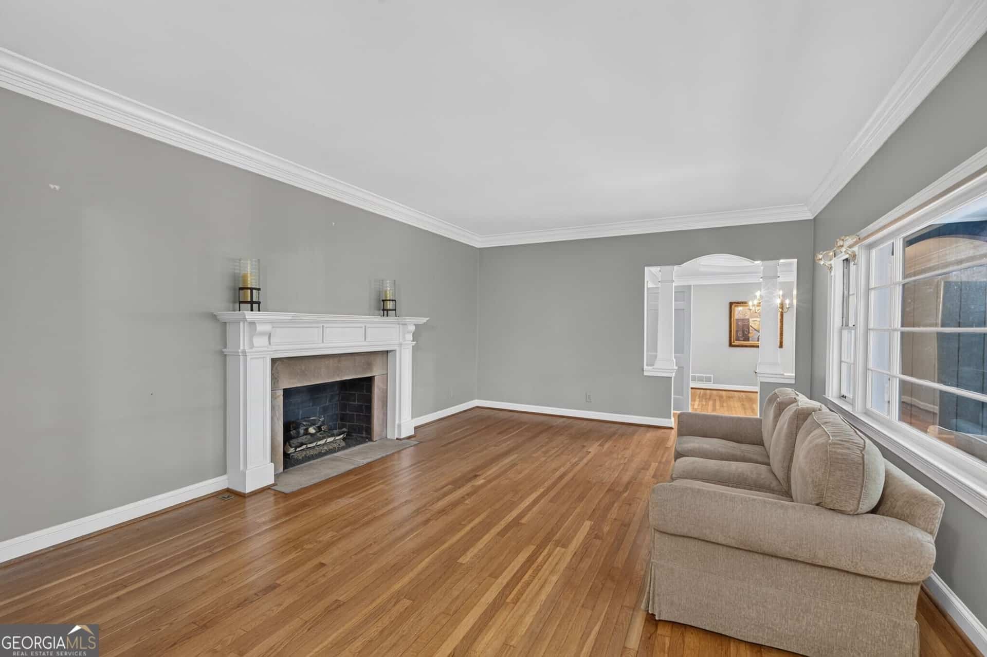 Listing photo 6