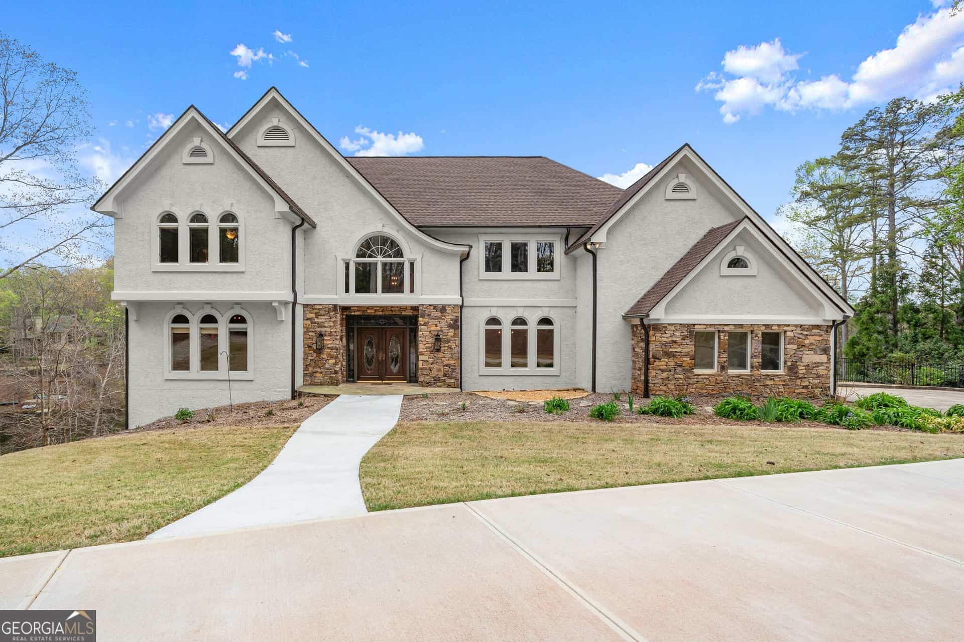 845 Cold Harbor DR, Roswell, GA 30075