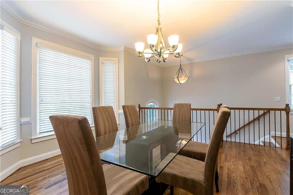 Listing photo 6