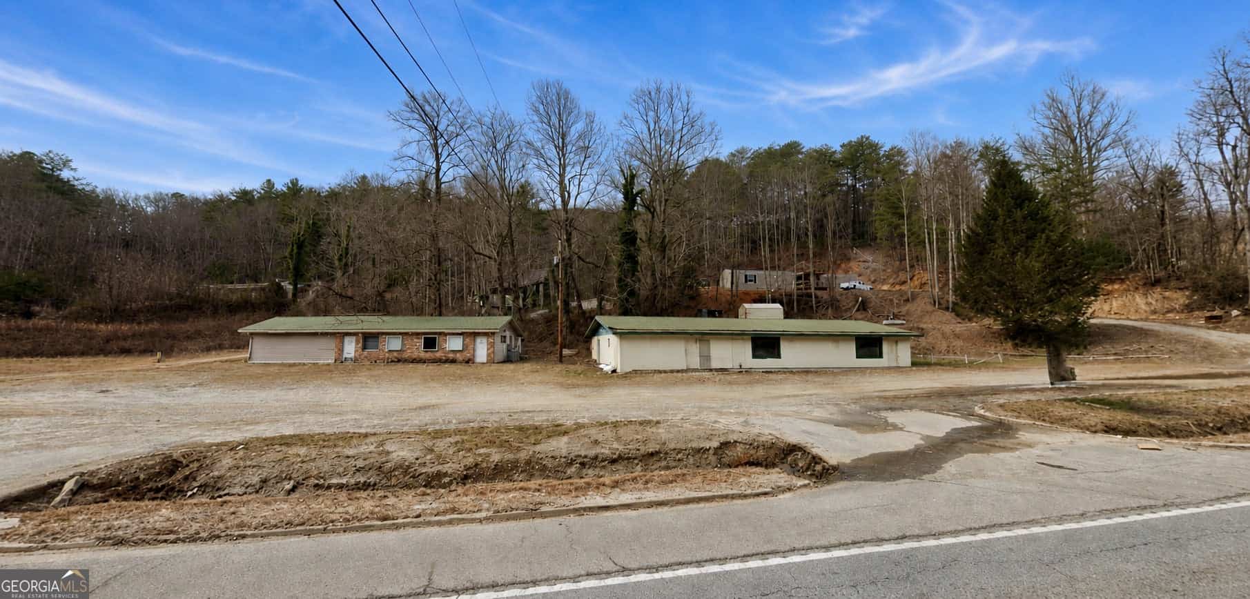 1793 N Hwy 441, Mountain City, GA 30562