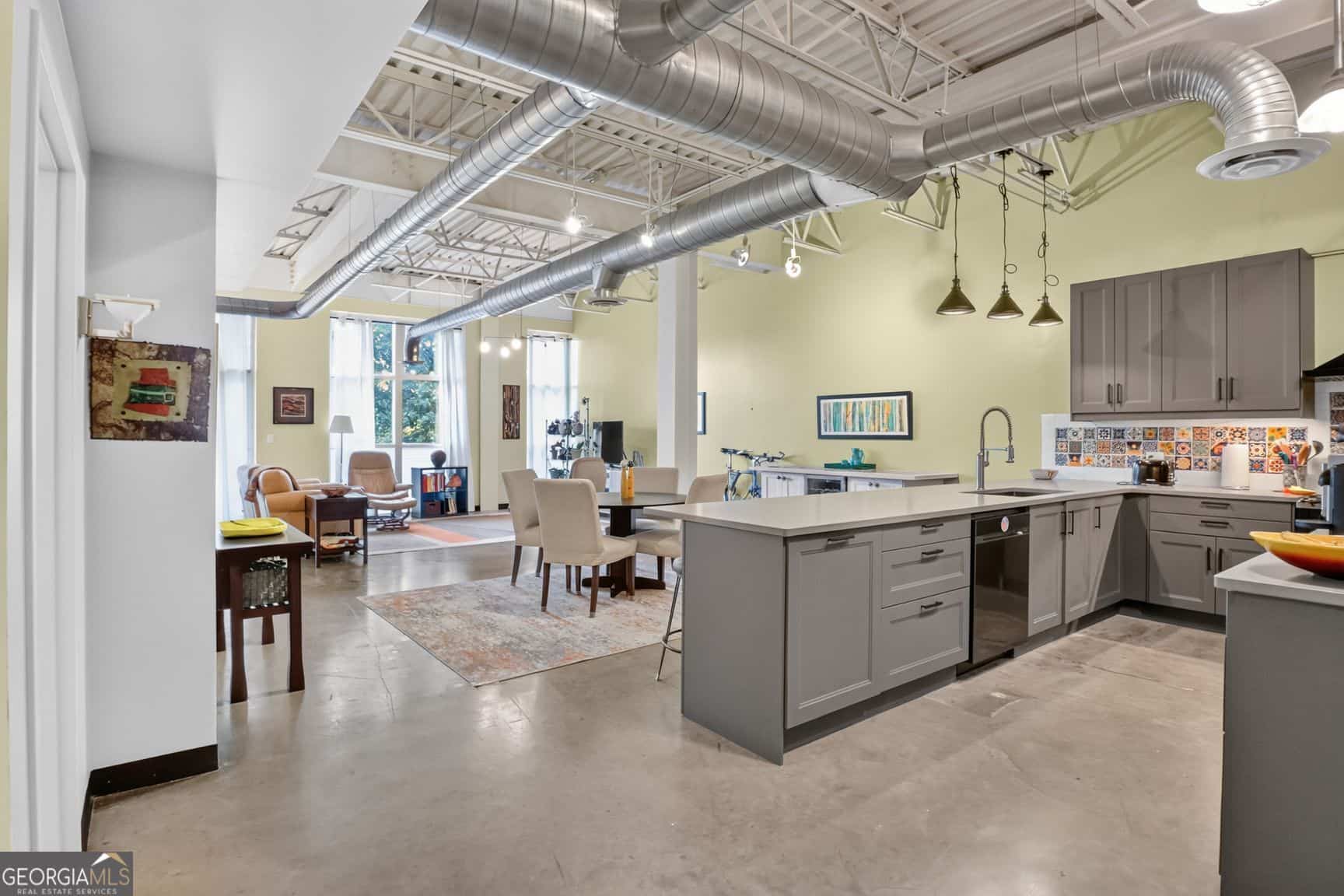 5200 Peachtree RD, Atlanta, GA 30341