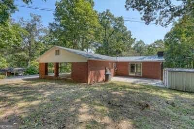 Listing photo 4