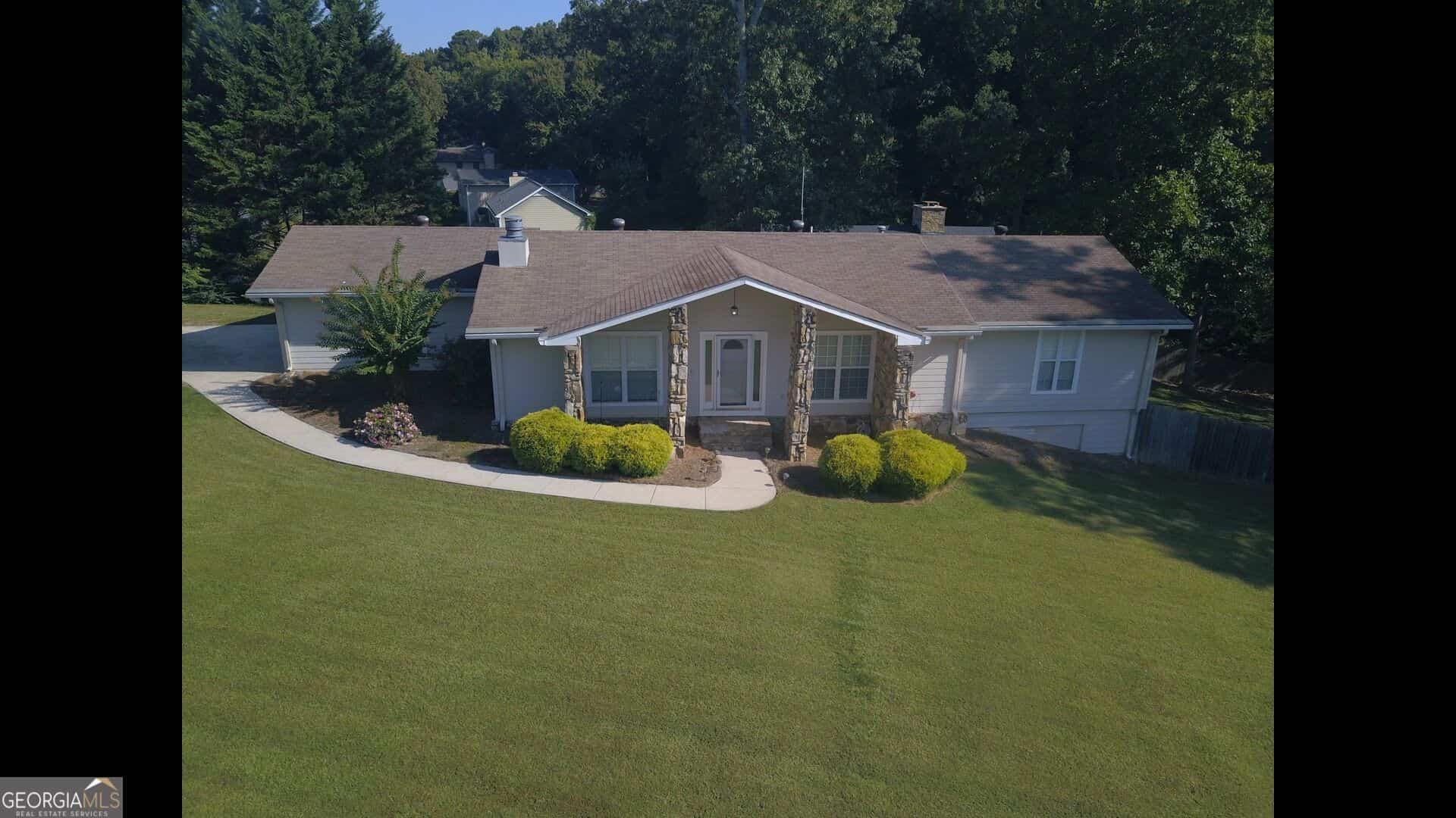 1180 Fairfield DR, Marietta, GA 30068