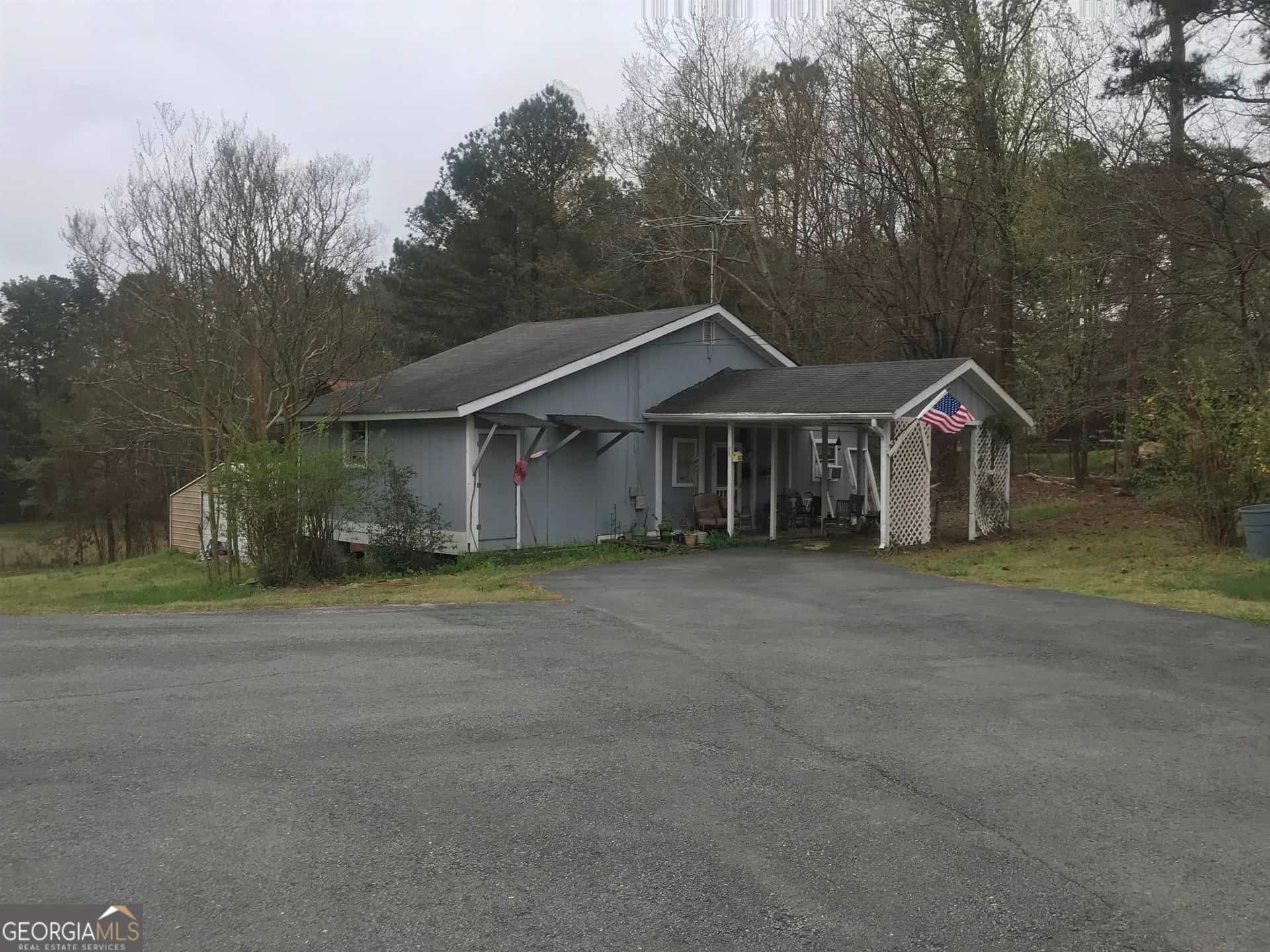 Listing photo 6