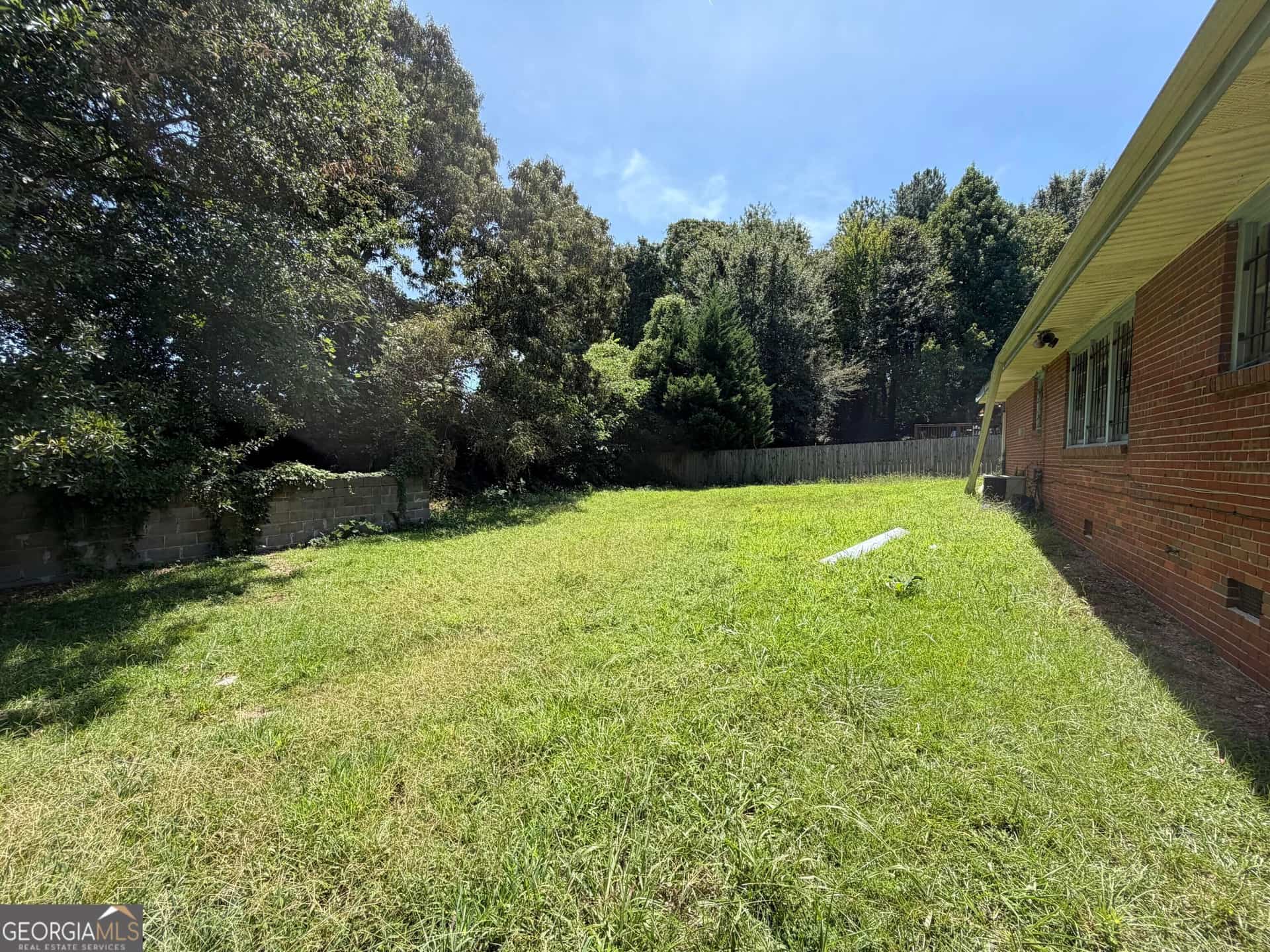Listing photo 6