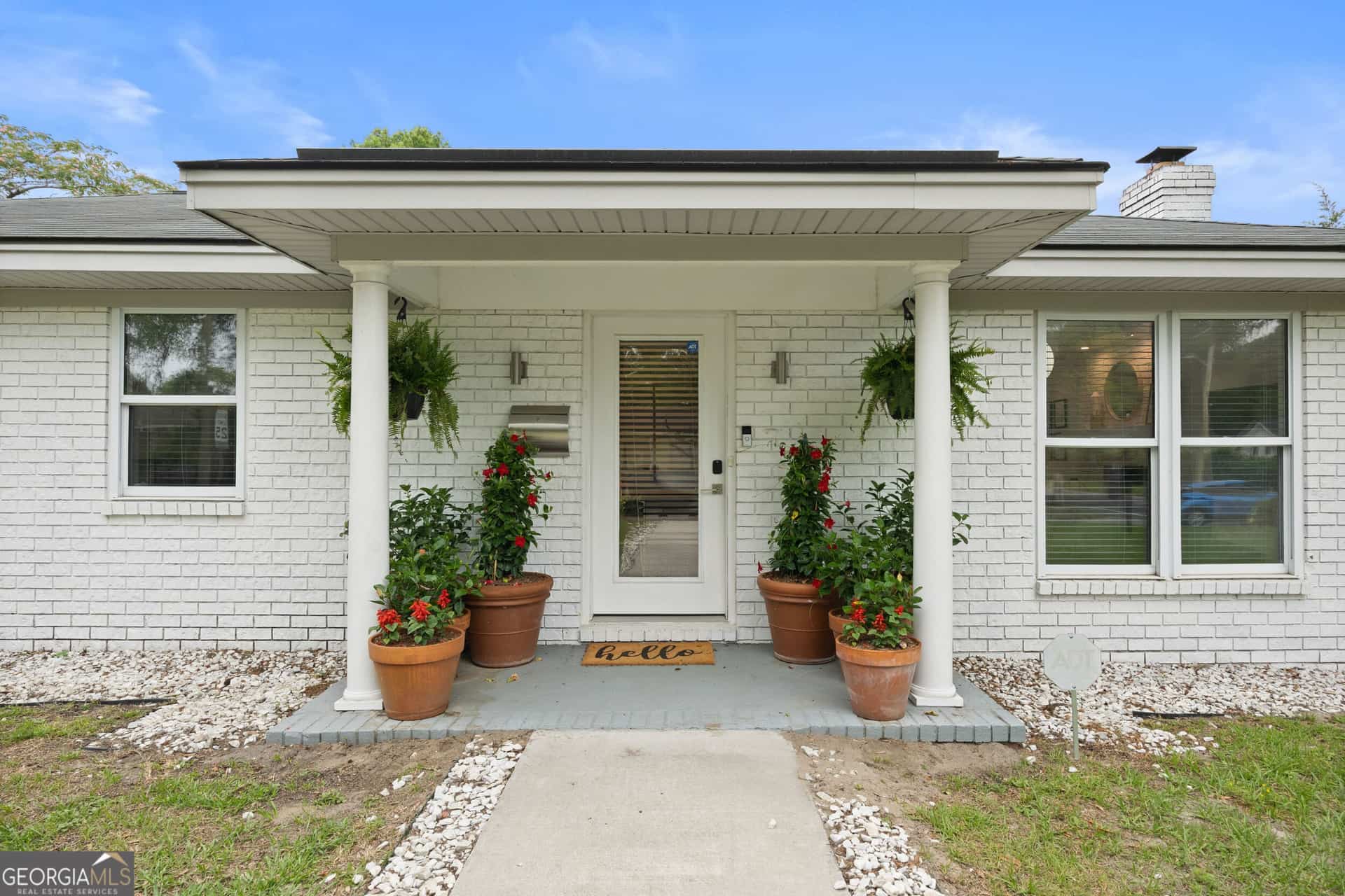 1520 E 49th ST, Savannah, GA 31404