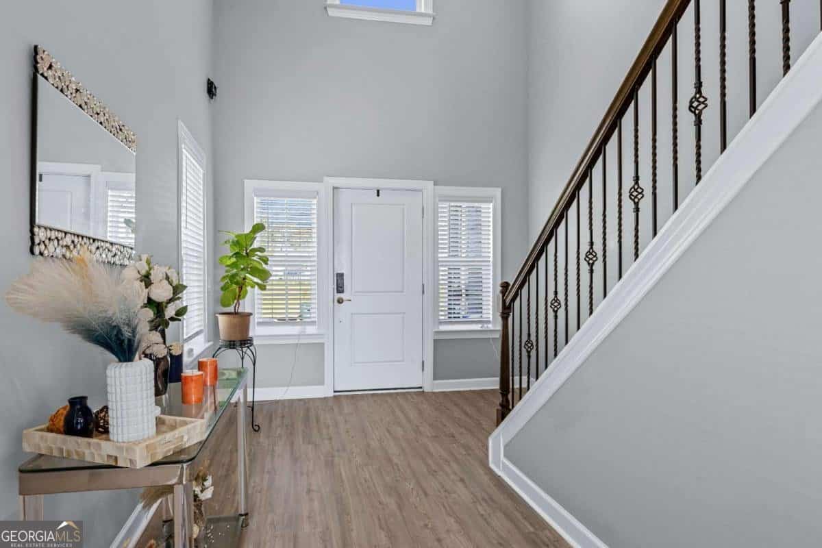 Listing photo 6