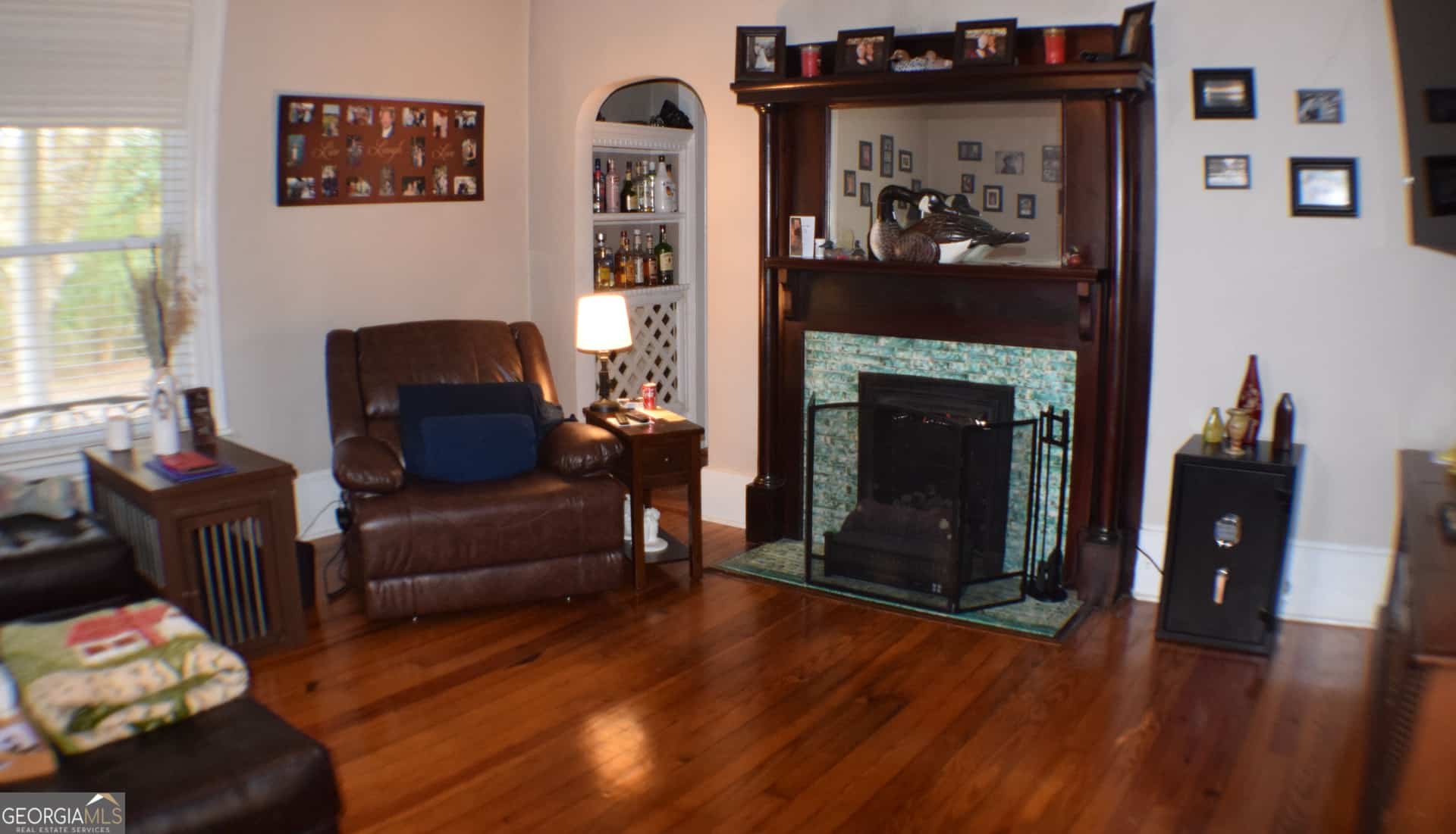 Listing photo 6