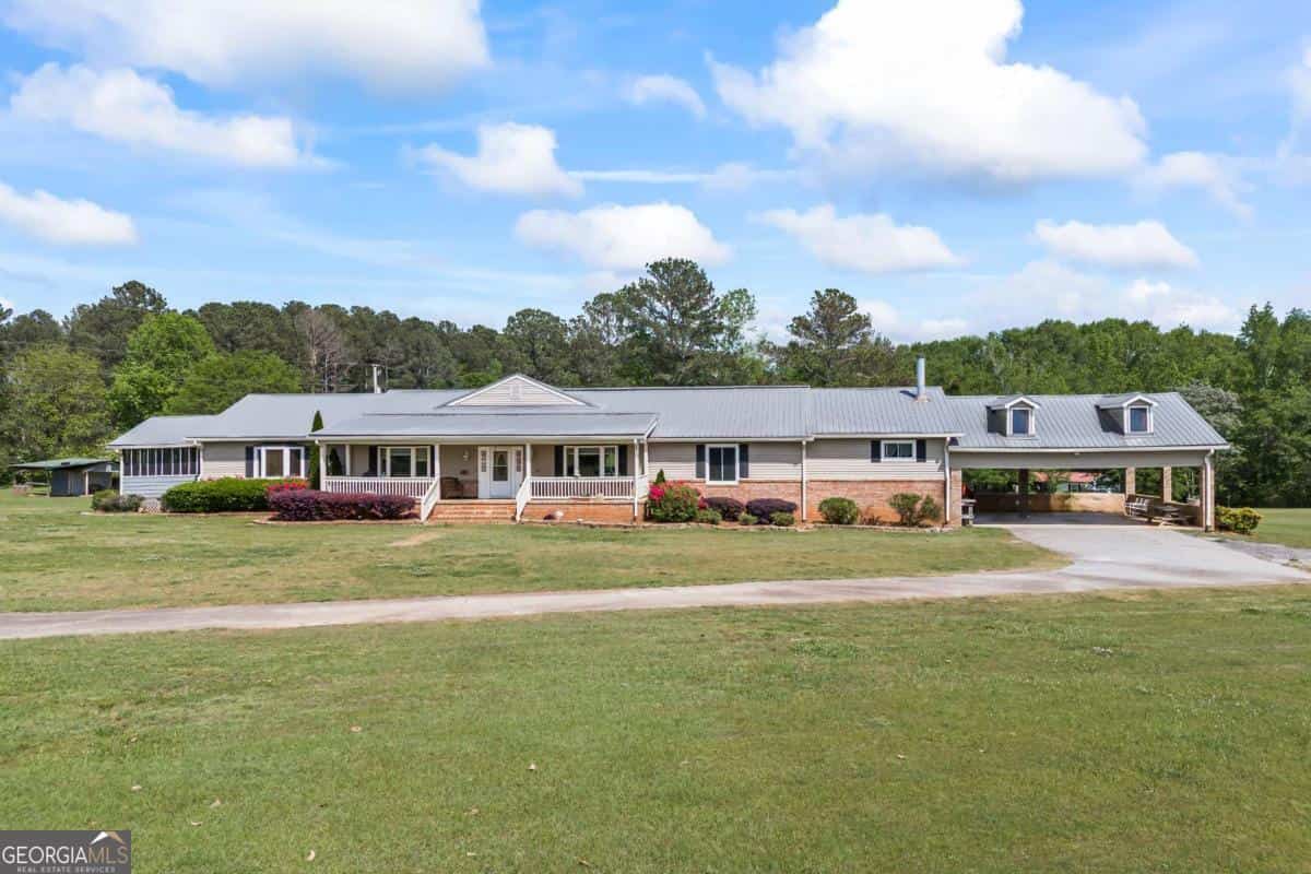 1691 Snows Mill RD, Bogart, GA 30622