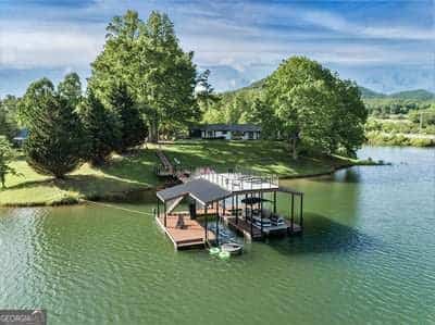 834 Lower Bell Creek RD, Hiawassee, GA 30546