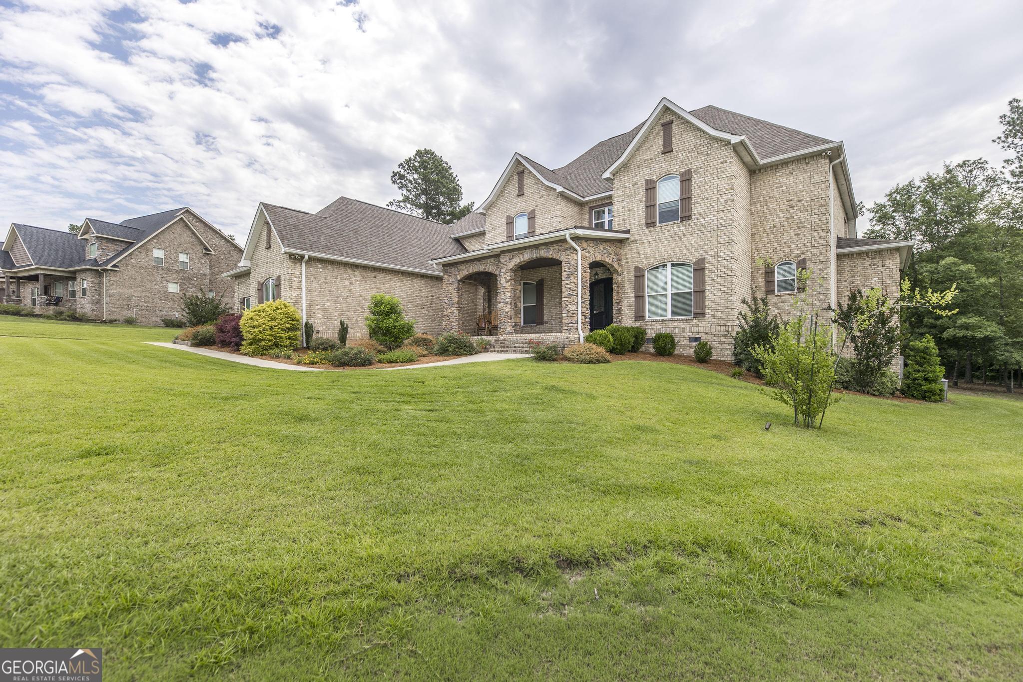 Listing photo 4