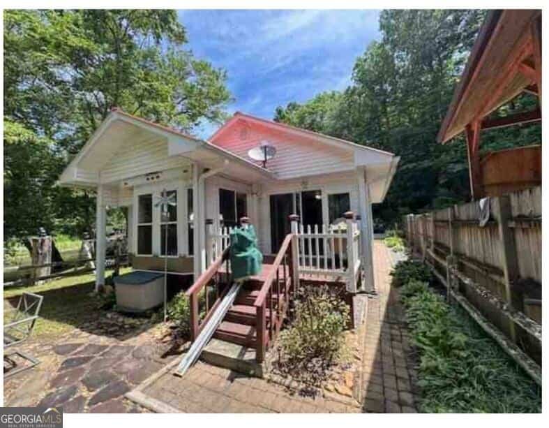 4184 Riverbank RUN, Hiawassee, GA 30546