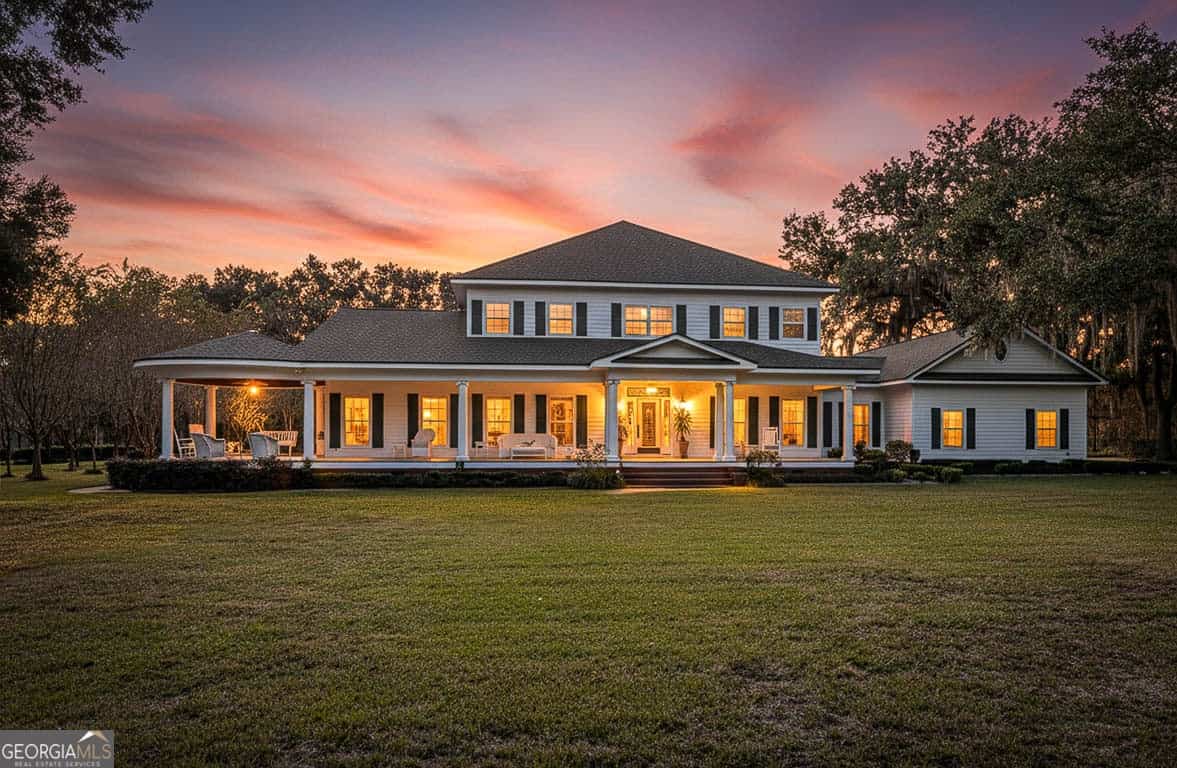 300 Elliott RD, Waynesville, GA 31566