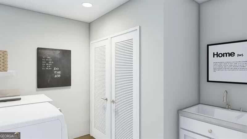 Listing photo 6
