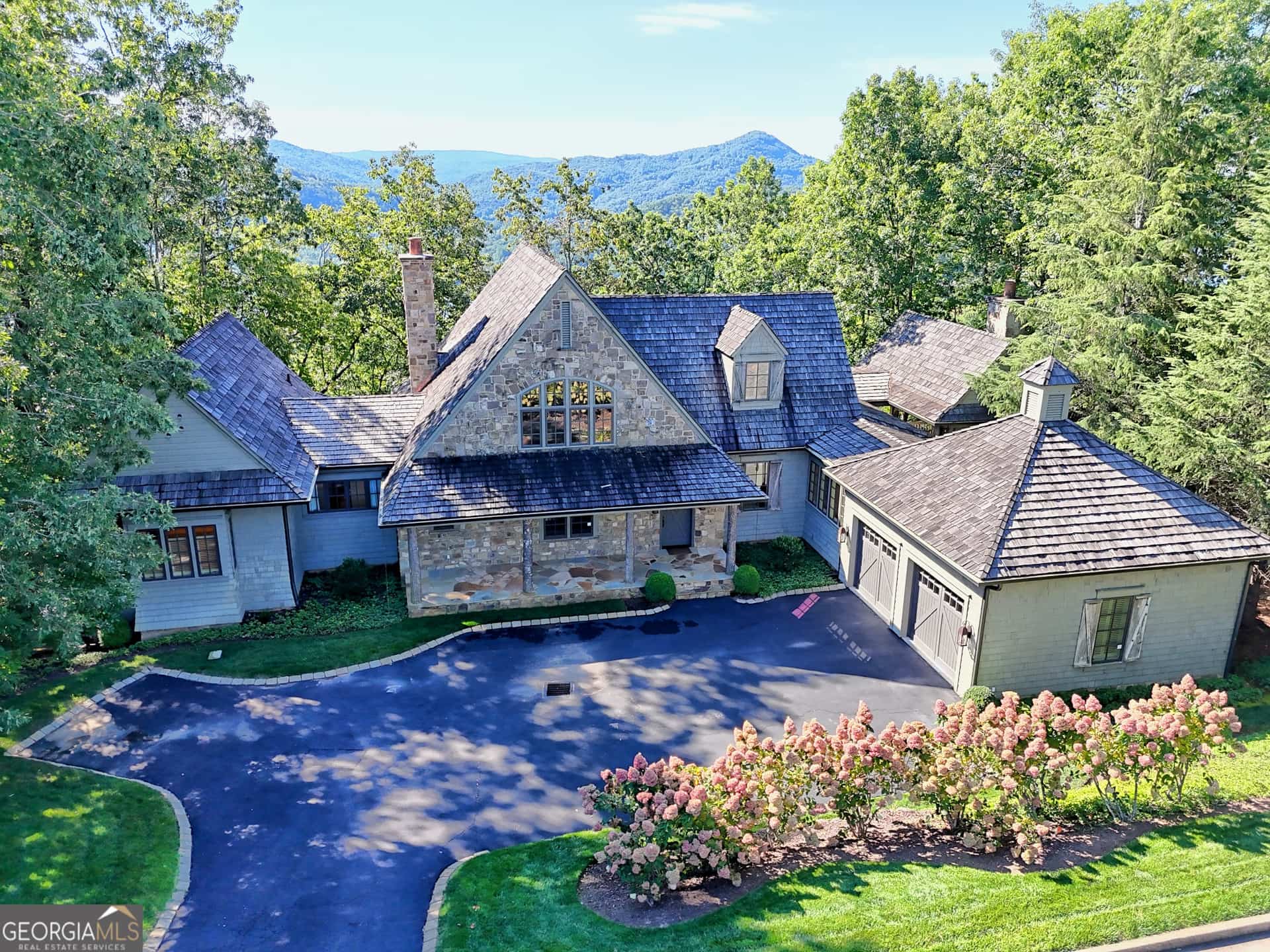 215 Grey Fox TRL, Clayton, GA 30525