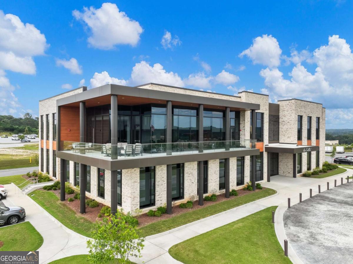 100 Highpoint Park WAY, Braselton, GA 30517