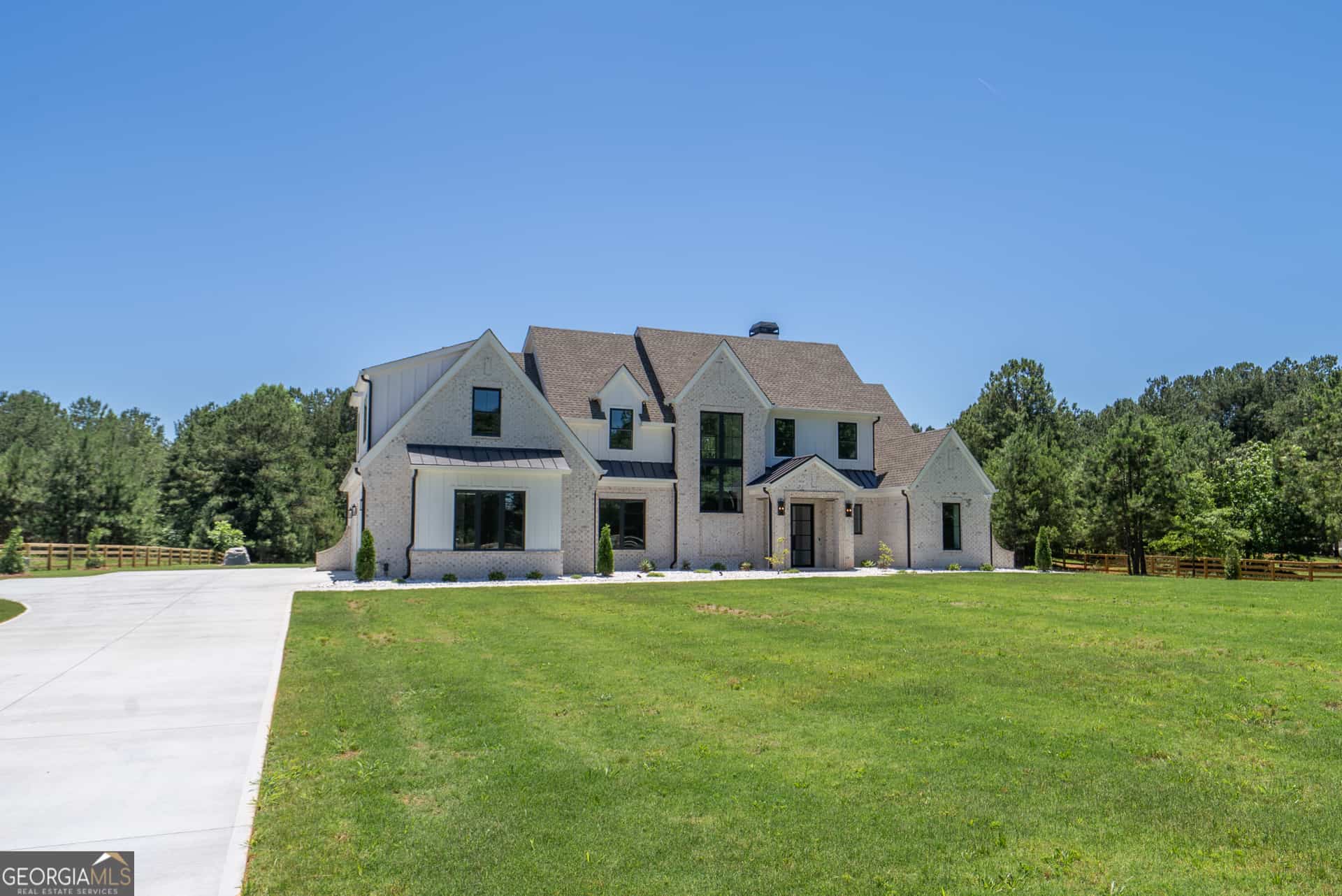 Listing photo 6