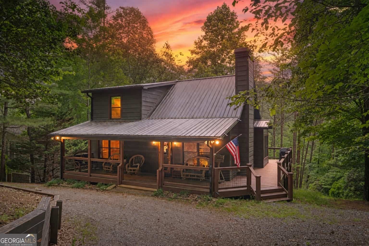 60 Clubhouse CT, Ellijay, GA 30536