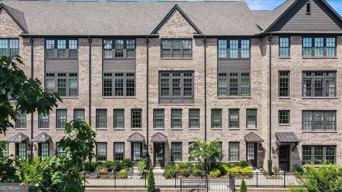 6715 Prelude DR, Atlanta, GA 30328