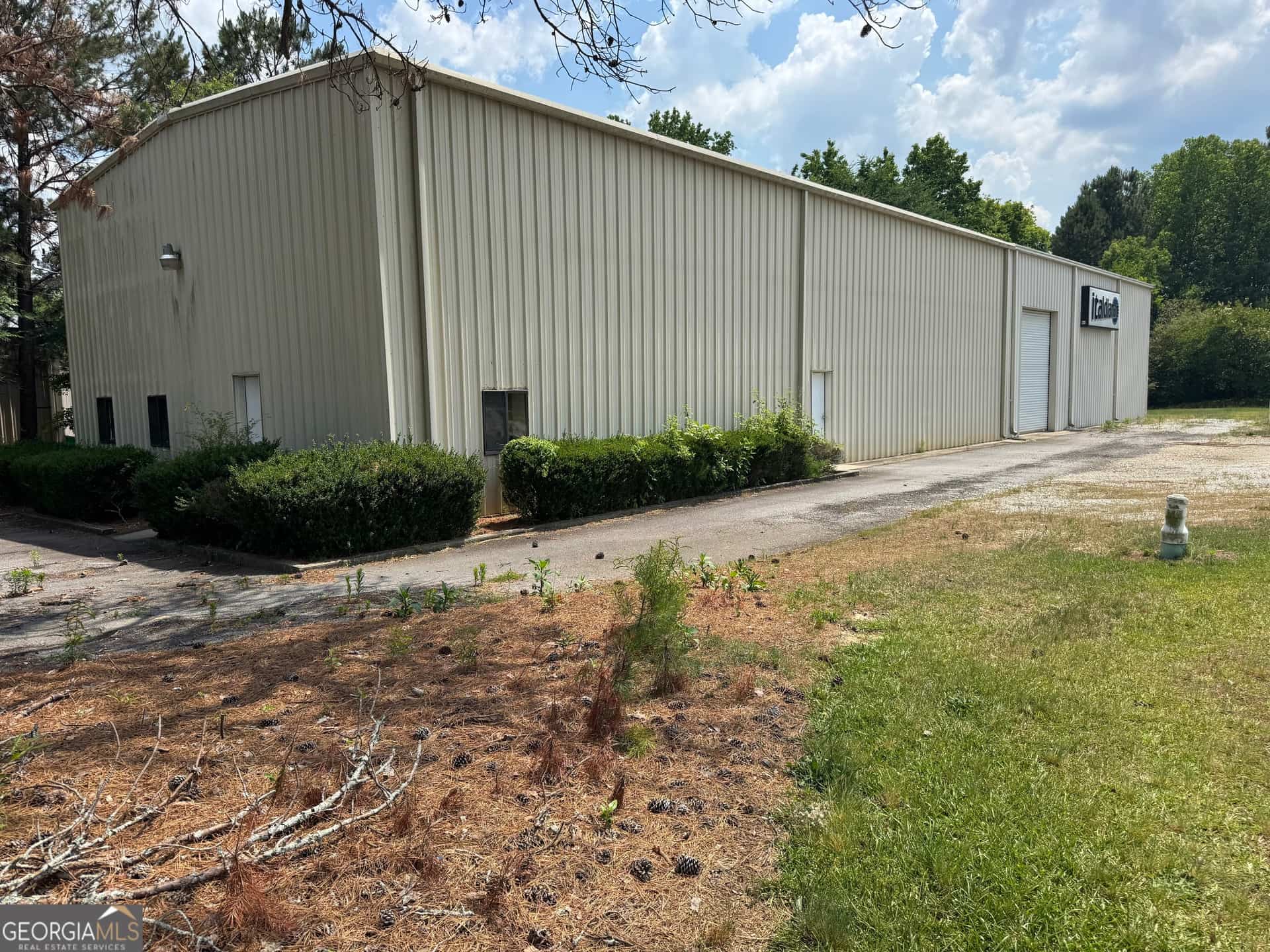1035 Old Middleton RD, Elberton, GA 30635