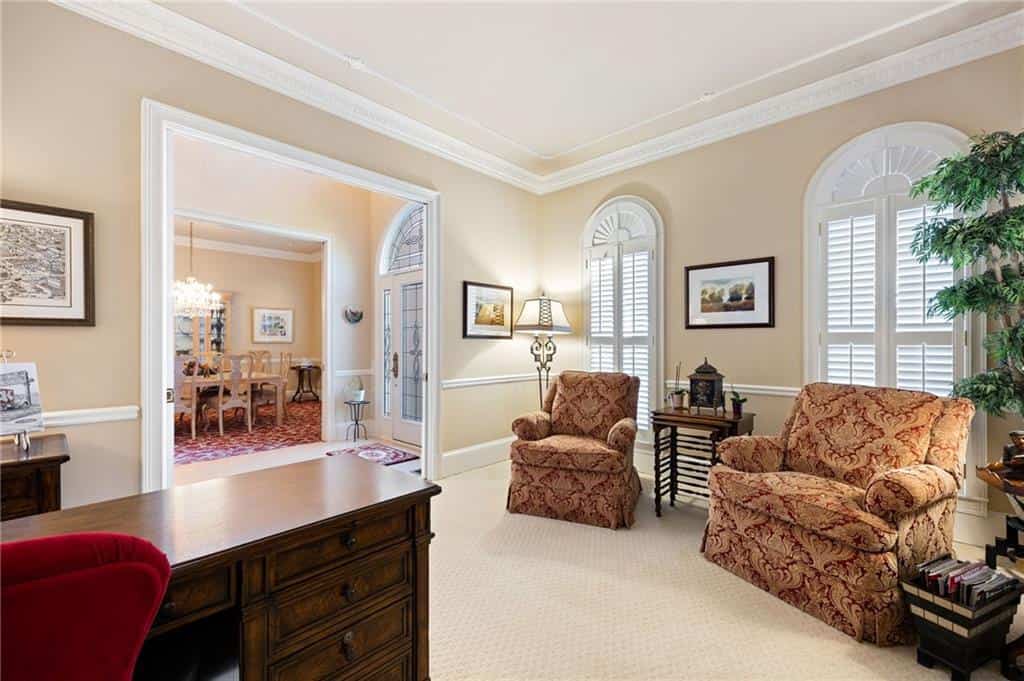 Listing photo 6