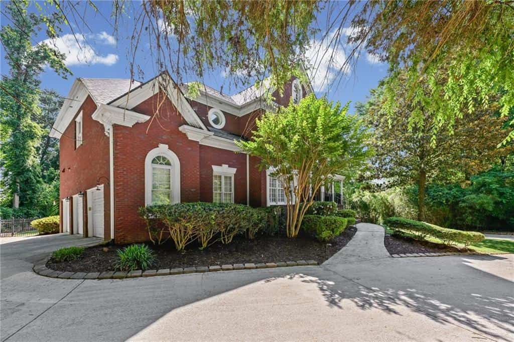 Listing photo 4
