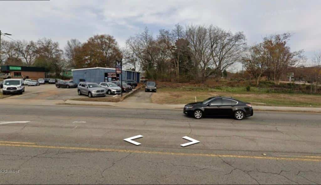 Listing photo 6