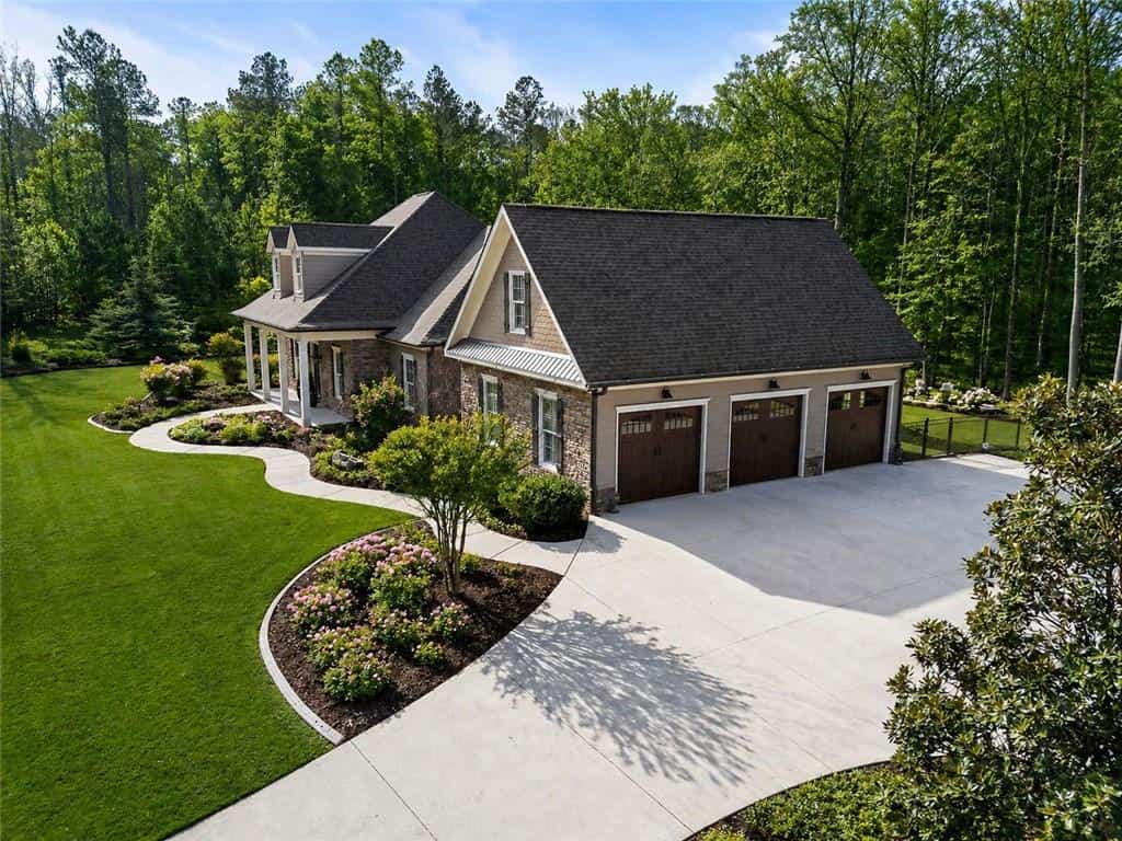 2995 Gum Creek Road, Oxford, GA 30054