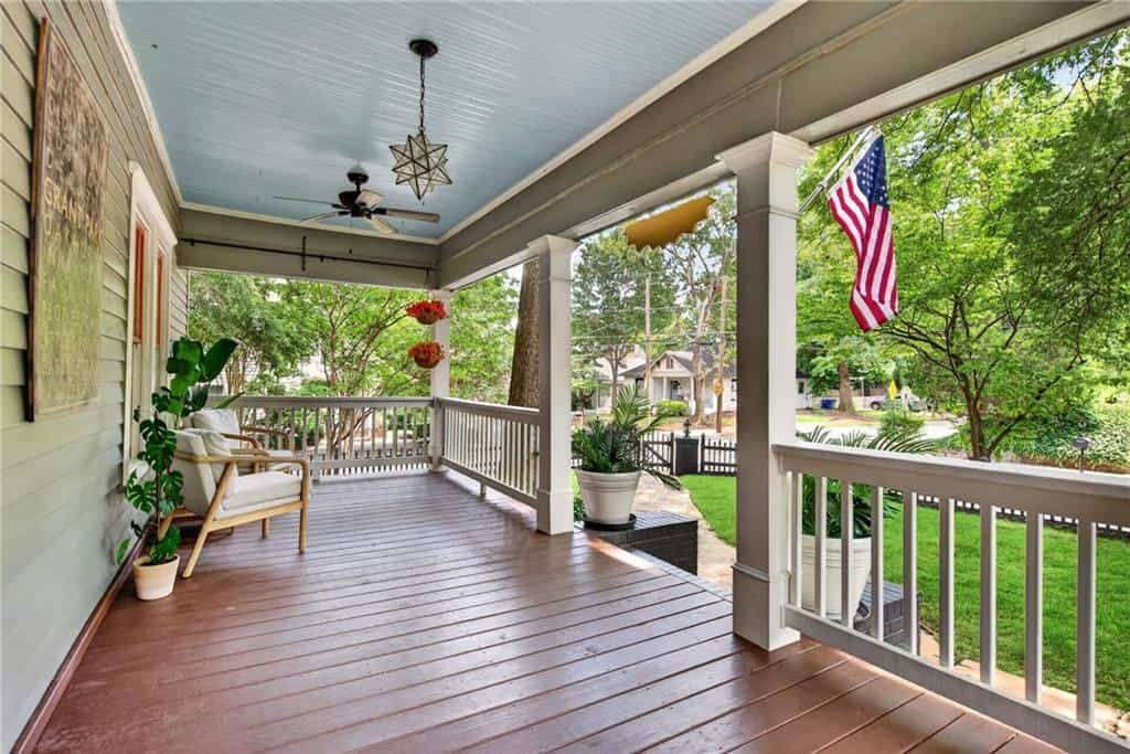 Listing photo 6