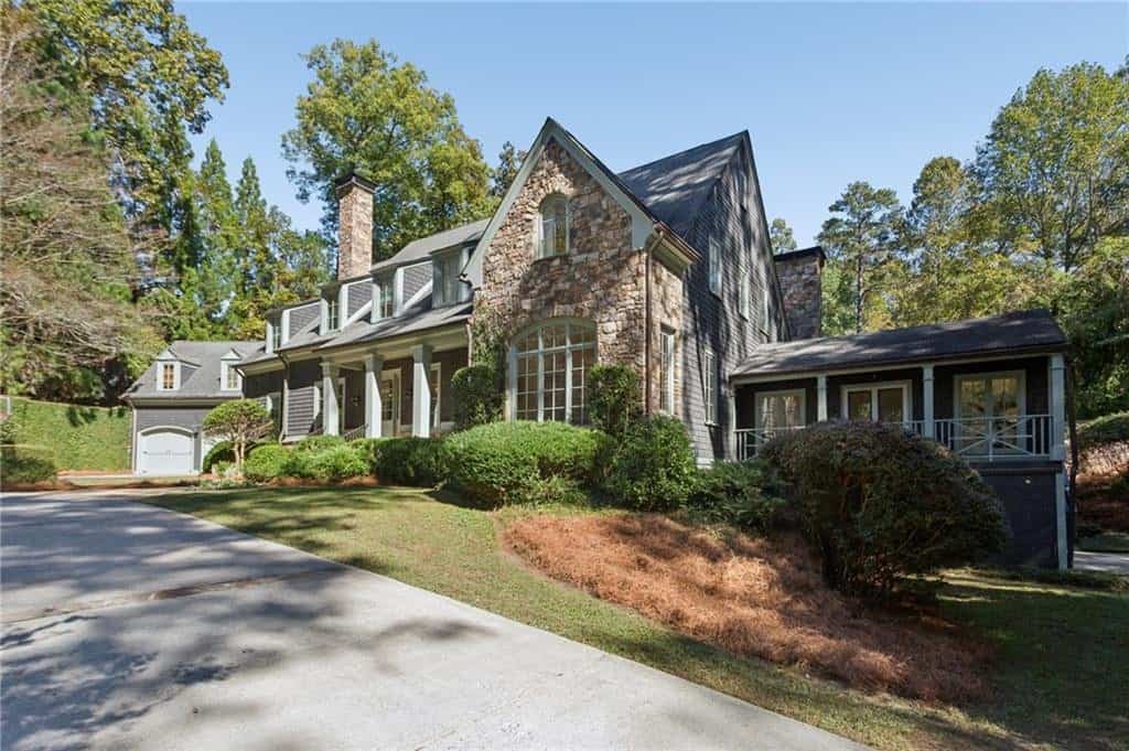 Listing photo 3