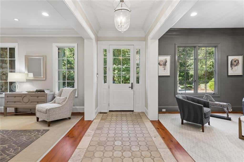 Listing photo 6