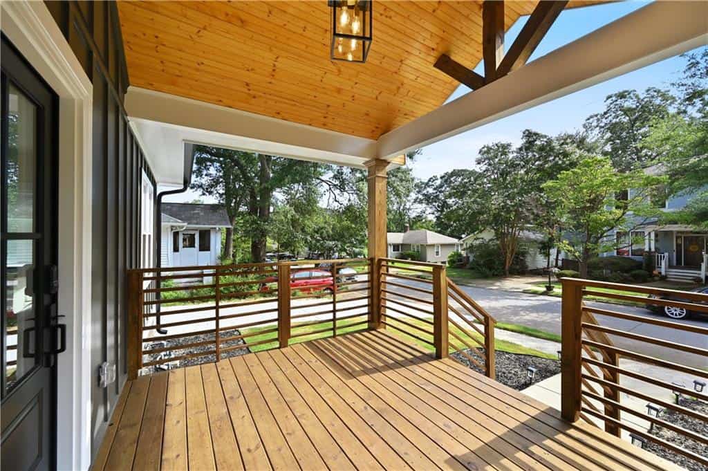 Listing photo 6