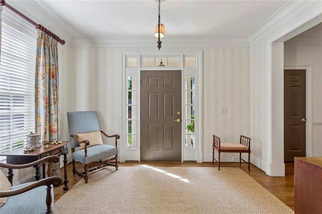 Listing photo 6